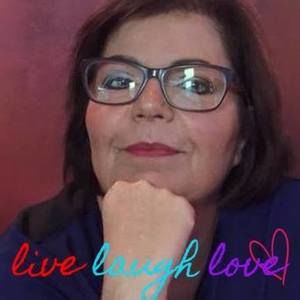 Meet your Posher, Beth